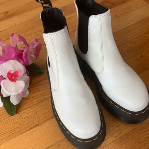 Dr. Martens Chelsea boots. Size 5.